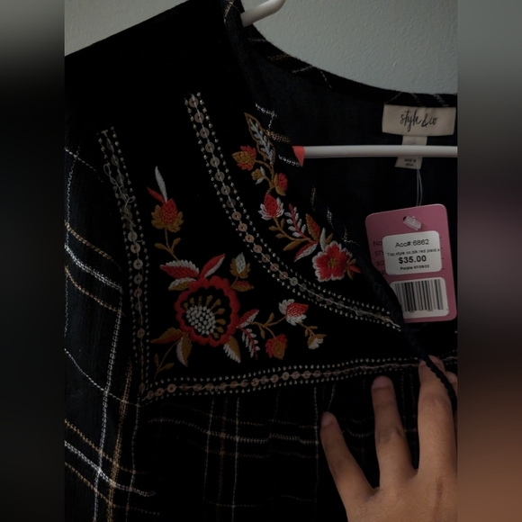 Style & Co Blouse - Picture 5 of 7